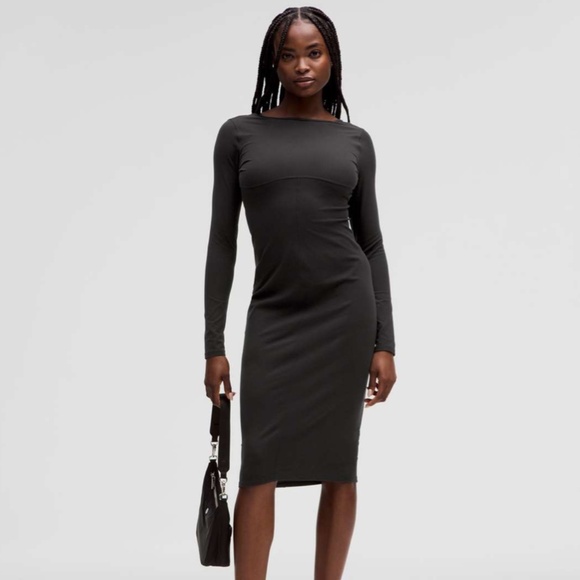 lululemon athletica Dresses & Skirts - Lululemon Ribbed Nulu Scoop-Back Long-Sleeve Dress (Size 6) in Black